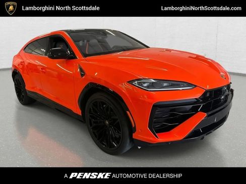 Used 2025 Lamborghini Urus SE AWD/4WD image 1