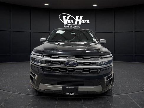 Used 2024 Ford Expedition Max Platinum image 12