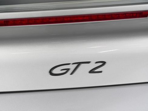 Used 2008 Porsche 911 GT2 RWD image 20