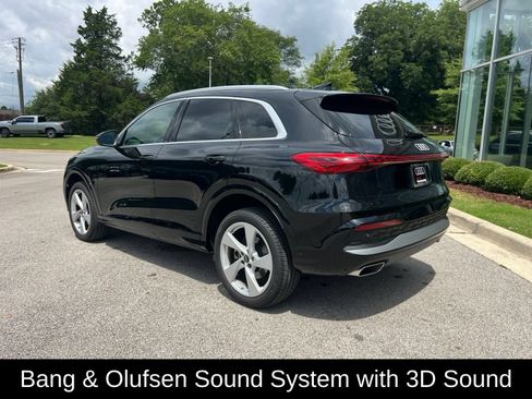 Used 2025 Audi Q5 Premium Plus w/ Premium Plus AWD/4WD image 8