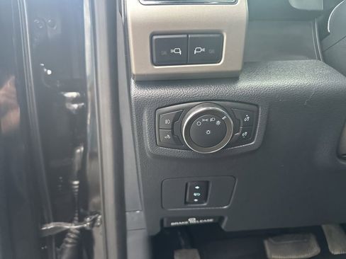 Used 2022 Ford F250 Lariat AWD/4WD image 18