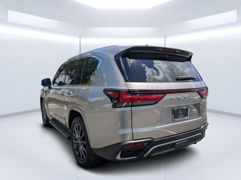 Used 2024 Lexus LX 600 F Sport AWD/4WD image 5