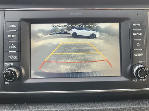Used 2020 Kia Sedona EX FWD image 19