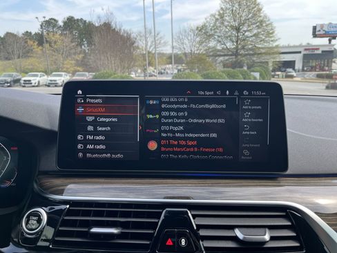 Used 2022 BMW 540i w/ M Sport Package image 21