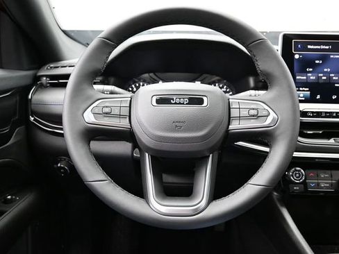 New 2026 Jeep Compass Latitude AWD/4WD image 24