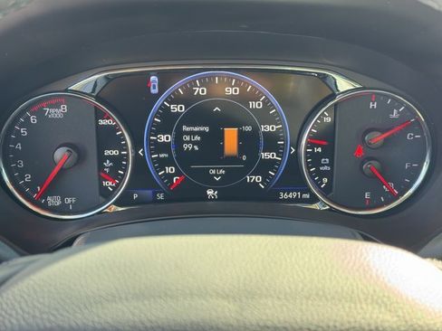 Used 2024 GMC Terrain Denali w/ Denali Premium Package image 17