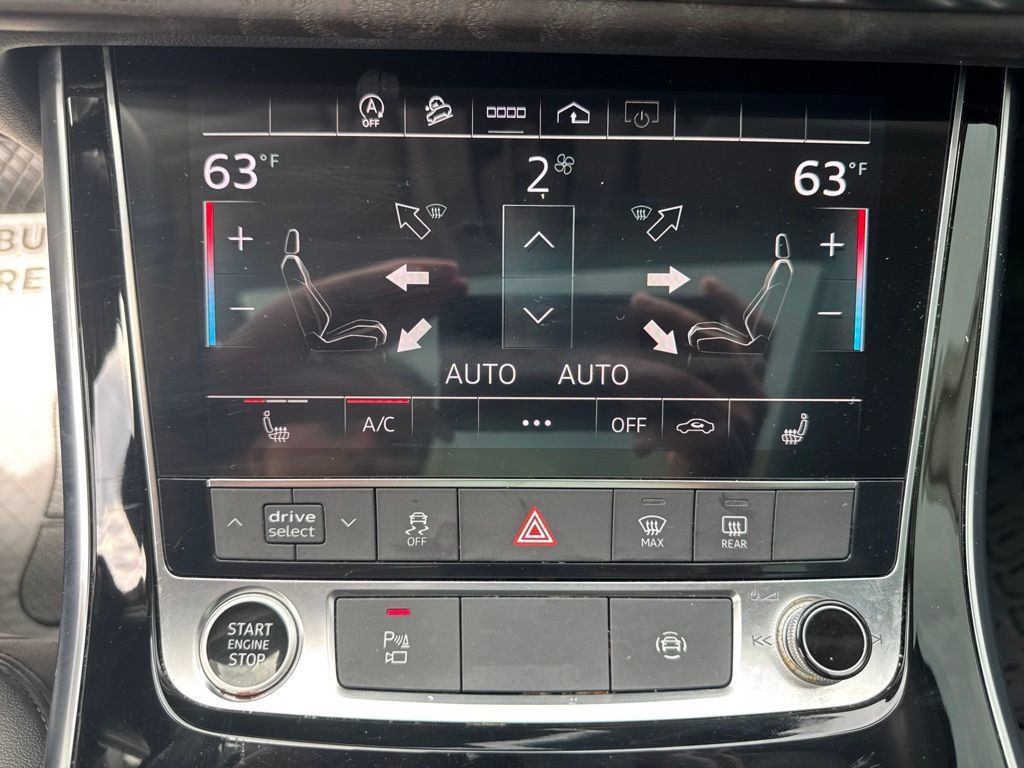 Used 2022 Audi Q7 3.0T Premium Plus AWD/4WD image 30