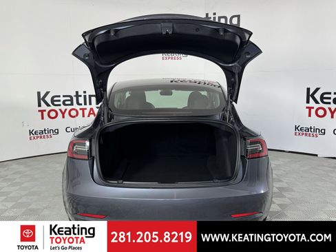 Used 2023 Tesla Model 3 Standard Range image 14