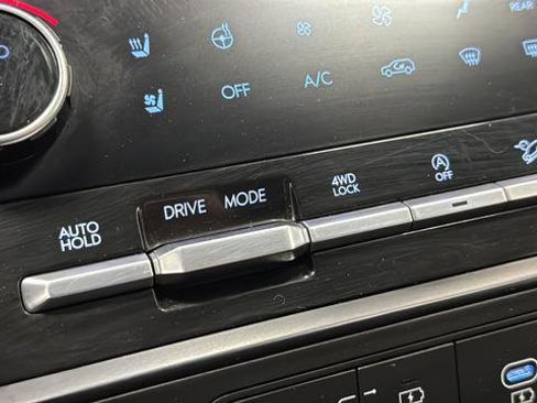 Used 2024 Hyundai Santa Fe Calligraphy image 39