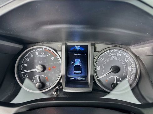 Used 2023 Toyota Tacoma TRD Off-Road AWD/4WD image 22