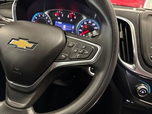 Used 2022 Chevrolet Equinox LT w/ LPO, Floor Liner Package FWD image 23