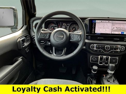 New 2025 Jeep Gladiator Sport image 7