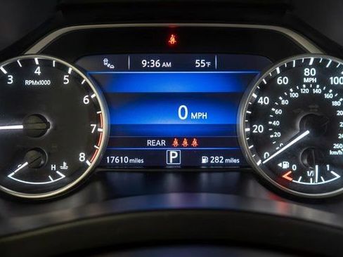 Certified 2023 Nissan Murano SV image 23