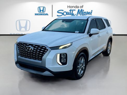 Used 2020 Hyundai Palisade SE image 3