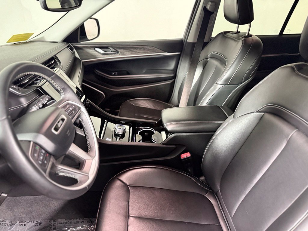 Used 2022 Jeep Grand Cherokee Limited AWD/4WD image 20