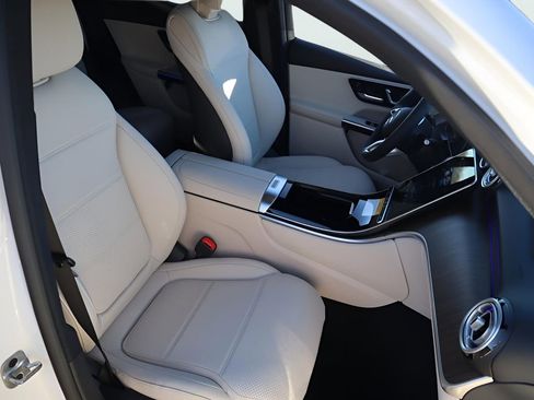 New 2026 Mercedes-Benz GLC 300 4MATIC image 16