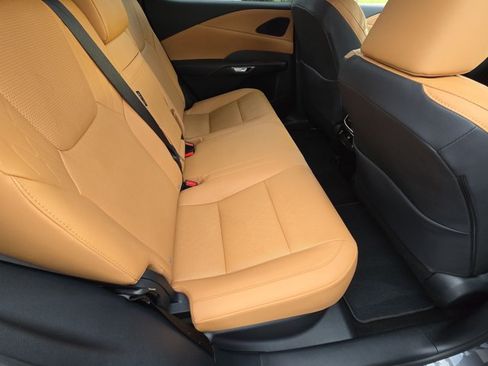 Used 2025 Lexus RX 350 Premium Plus w/ Accessory Package (Z1) FWD image 20