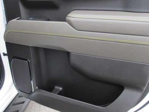 Certified 2023 Chevrolet Silverado 1500 ZR2 w/ Technology Package image 11