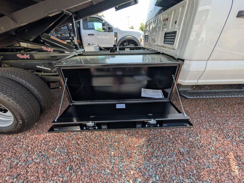 New 2026 Ford F350 XL w/ XL Chrome Package AWD/4WD image 7