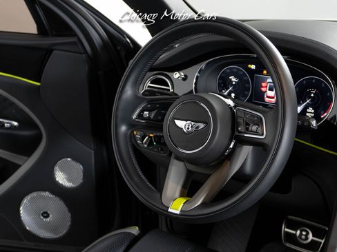 Used 2023 Bentley Bentayga Extended Wheelbase image 53