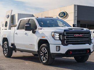 Used 2022 GMC Sierra 2500 AT4 w/ AT4 Preferred Package video 1