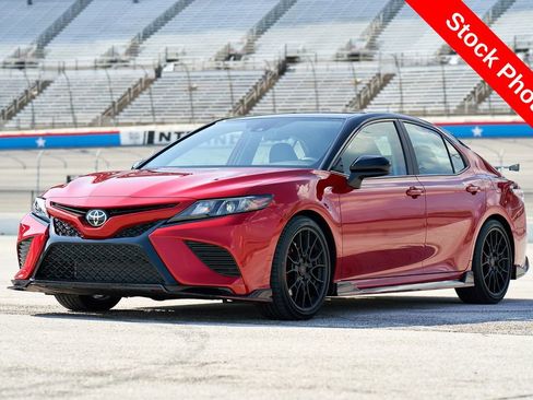 Used 2023 Toyota Camry SE w/ Convenience Package FWD image 1