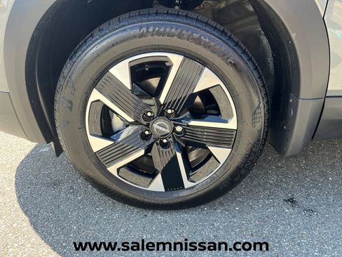 Used 2026 Nissan Kicks SV w/ SV Premium Package AWD/4WD image 29