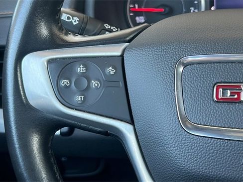 Used 2021 GMC Terrain SLE w/ Driver Convenience Package image 31