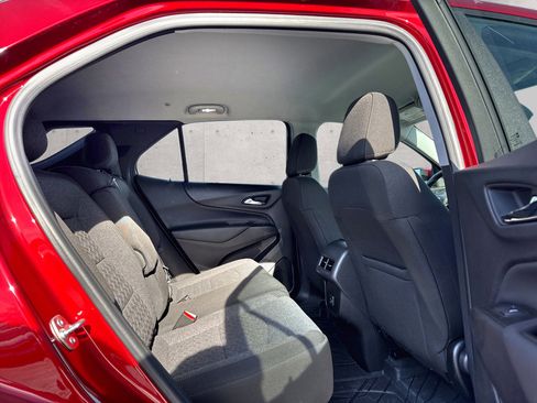 Used 2024 Chevrolet Equinox LT w/ LPO, Floor Liner Package image 8