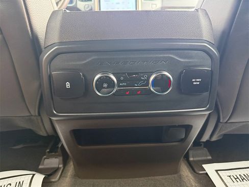 Used 2023 Ford Expedition Max King Ranch image 29