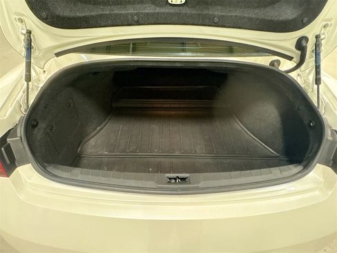 Used 2017 INFINITI Q60 w/ Premium Plus Package 2.0T image 32