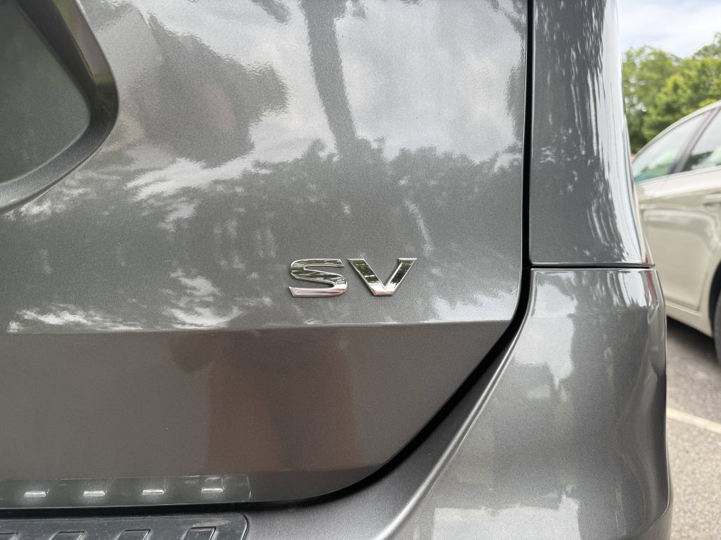 Used 2016 Nissan Rogue SV w/ SV Premium Package FWD image 22