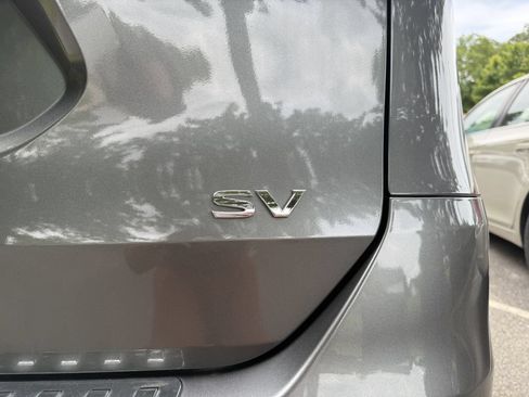 Used 2016 Nissan Rogue SV w/ SV Premium Package FWD image 22