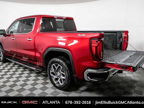 Used 2022 GMC Sierra 1500 SLT w/ SLT Premium Plus Package image 31