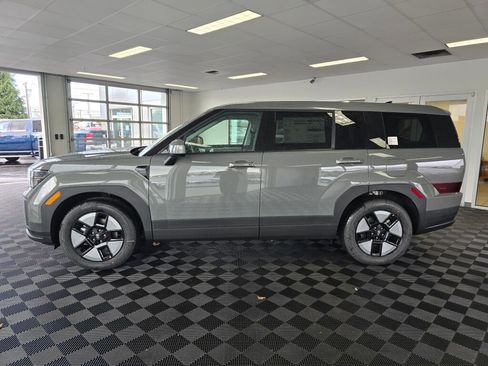 New 2026 Hyundai Santa Fe SE image 7