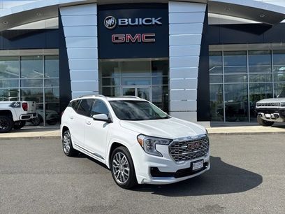 Used 2022 GMC Terrain Denali
