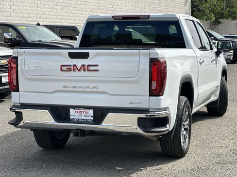 Used 2026 GMC Sierra 1500 SLT RWD image 4