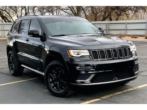 Used 2020 Jeep Grand Cherokee Limited X image 2