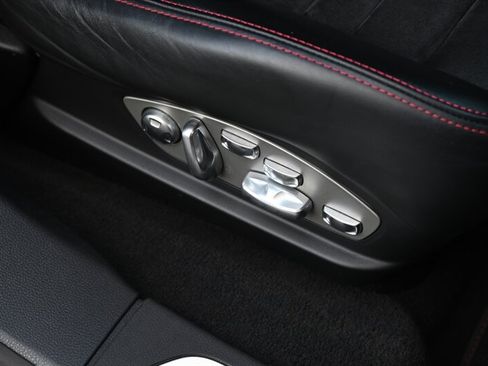 Used 2015 Porsche Panamera GTS AWD/4WD image 19