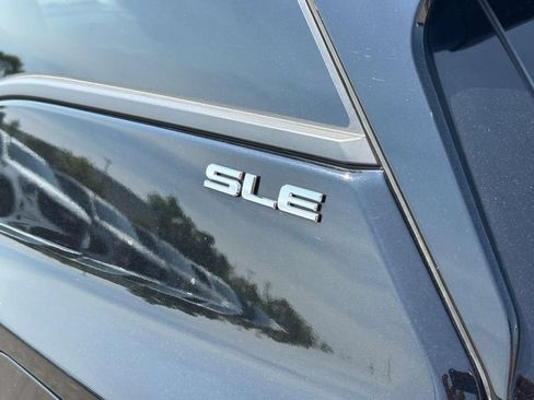 Certified 2021 GMC Terrain SLE w/ LPO, Floor Liner Package AWD/4WD image 12