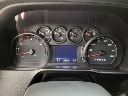 Used 2020 Chevrolet Silverado 1500 Custom w/ Custom Value Package image 28