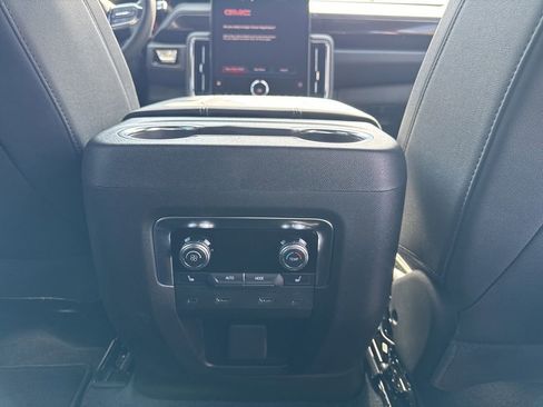 New 2026 GMC Yukon XL Elevation w/ Elevation Premium Package AWD/4WD image 25