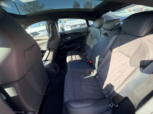 Used 2024 Audi e-tron GT Premium Plus w/ Performance Package image 24