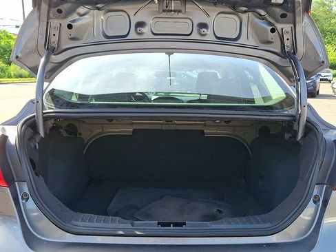 Used 2012 Ford Focus S FWD image 28