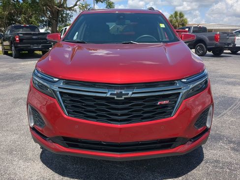 Used 2022 Chevrolet Equinox RS w/ RS Leather Package image 9