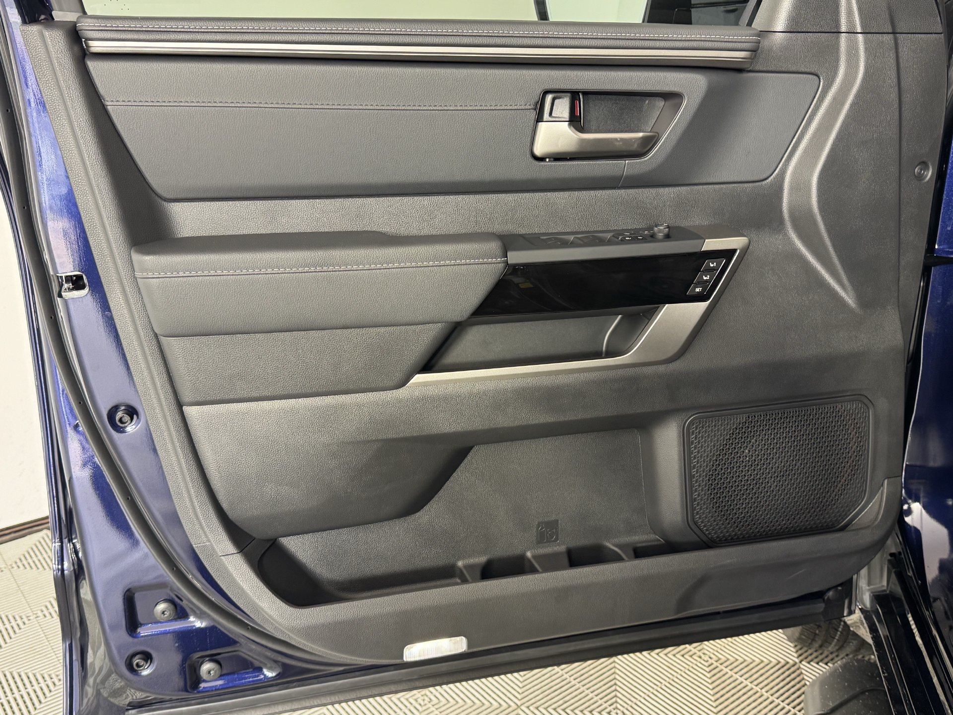 New 2026 Toyota Tundra Limited RWD image 13