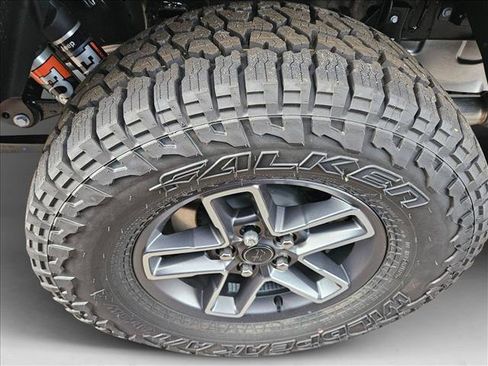 New 2025 Jeep Gladiator Mojave w/ Convenience Group image 9