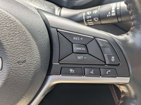 Used 2025 Nissan Sentra SR w/ SR Premium Package FWD image 23