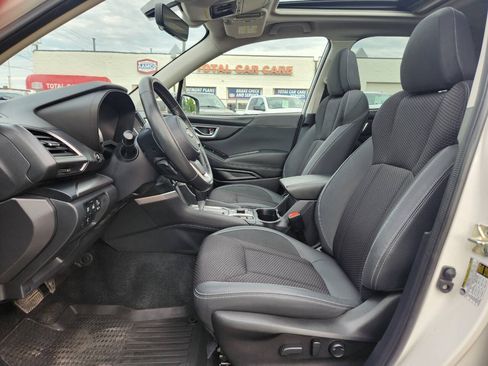 Used 2021 Subaru Forester Premium w/ Popular Package #1 AWD/4WD image 12