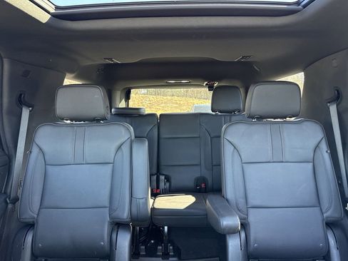 Used 2022 Chevrolet Tahoe RST w/ Luxury Package image 26